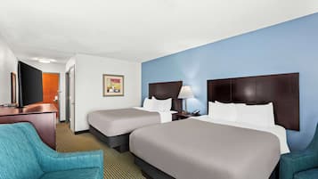 Desk, laptop workspace, iron/ironing board, free WiFi