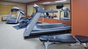 Fitness facility - Holiday Inn Express Deforest (Madison Area) by IHG (De Forest)