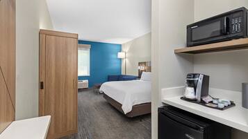 Allergikerbettwaren, Zimmersafe, Schreibtisch