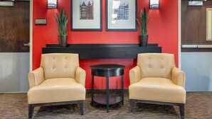 Lobby - Extended Stay America Suites Cincinnati Florence Turfway Rd (Florence)