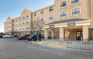 Exterior - Extended Stay America Suites Cincinnati Florence Turfway Rd (Florence)