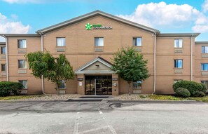 Exterior - Extended Stay America Suites Cleveland Great Northern Mall (North Olmsted)