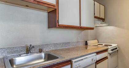 Extended Stay America Suites Cleveland Great Northern Mall