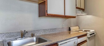 Extended Stay America Suites Cleveland Great Northern Mall