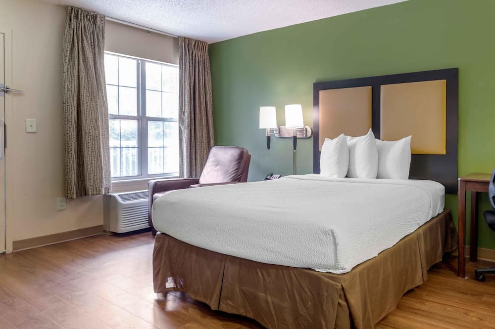 Extended Stay America Select Suites Raleigh RDU Airport