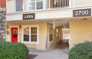 Exterior - Extended Stay America Select Suites Raleigh RDU Airport (Morrisville)