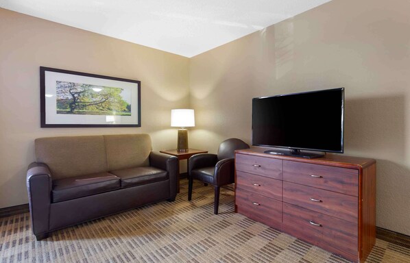 Deluxe Studio, Multiple Beds, Non Smoking | Pillowtop beds, desk, laptop workspace, blackout drapes