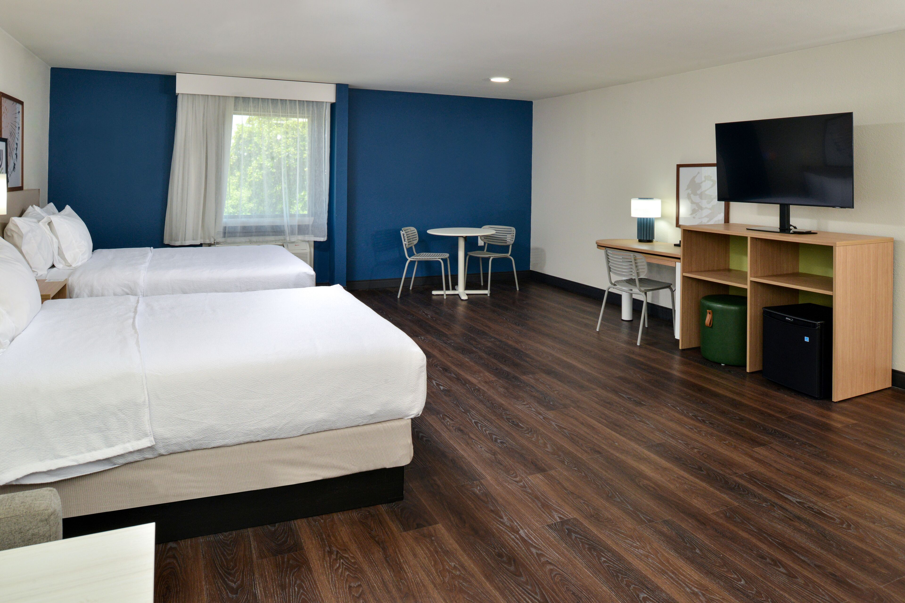 Room (2 Queen Beds with Sofabed)