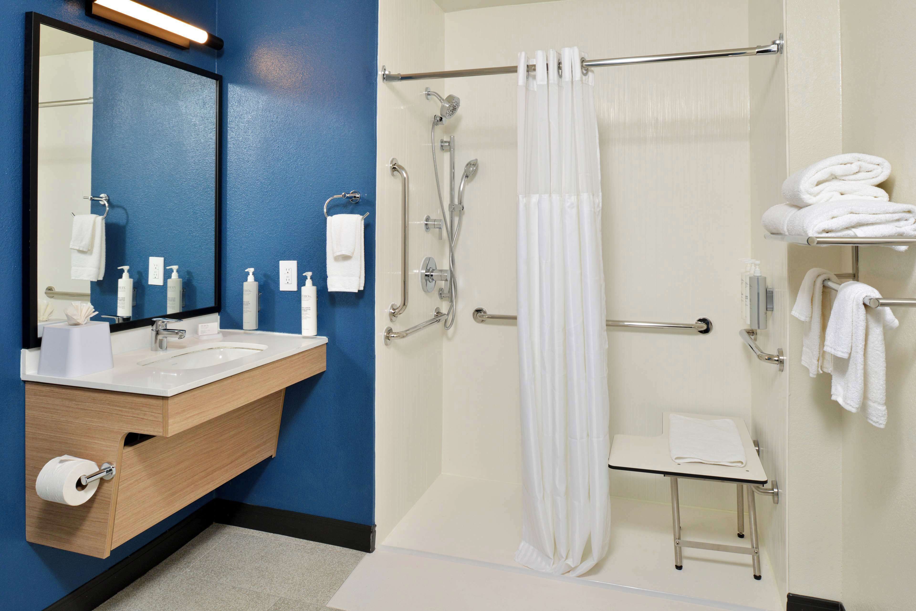 Photo - Spark By Hilton Dallas Medical District Love Field