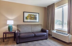 Desk, blackout drapes, iron/ironing board, free WiFi