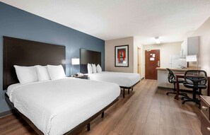 Studio, 2 Double Beds, Non Smoking | Desk, iron/ironing board, free WiFi, bed sheets - Extended Stay America Suites Fort Wayne South (Fort Wayne)