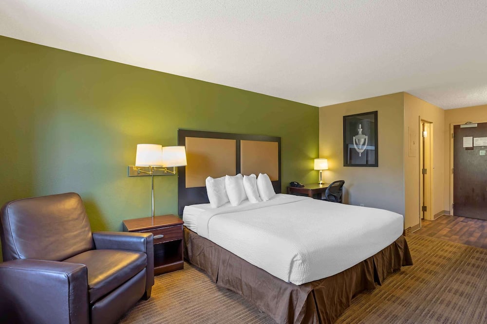 Extended Stay America Select Suites Springfield South