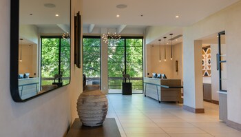 Hotel entrance and lobby at Outbound Sedona
