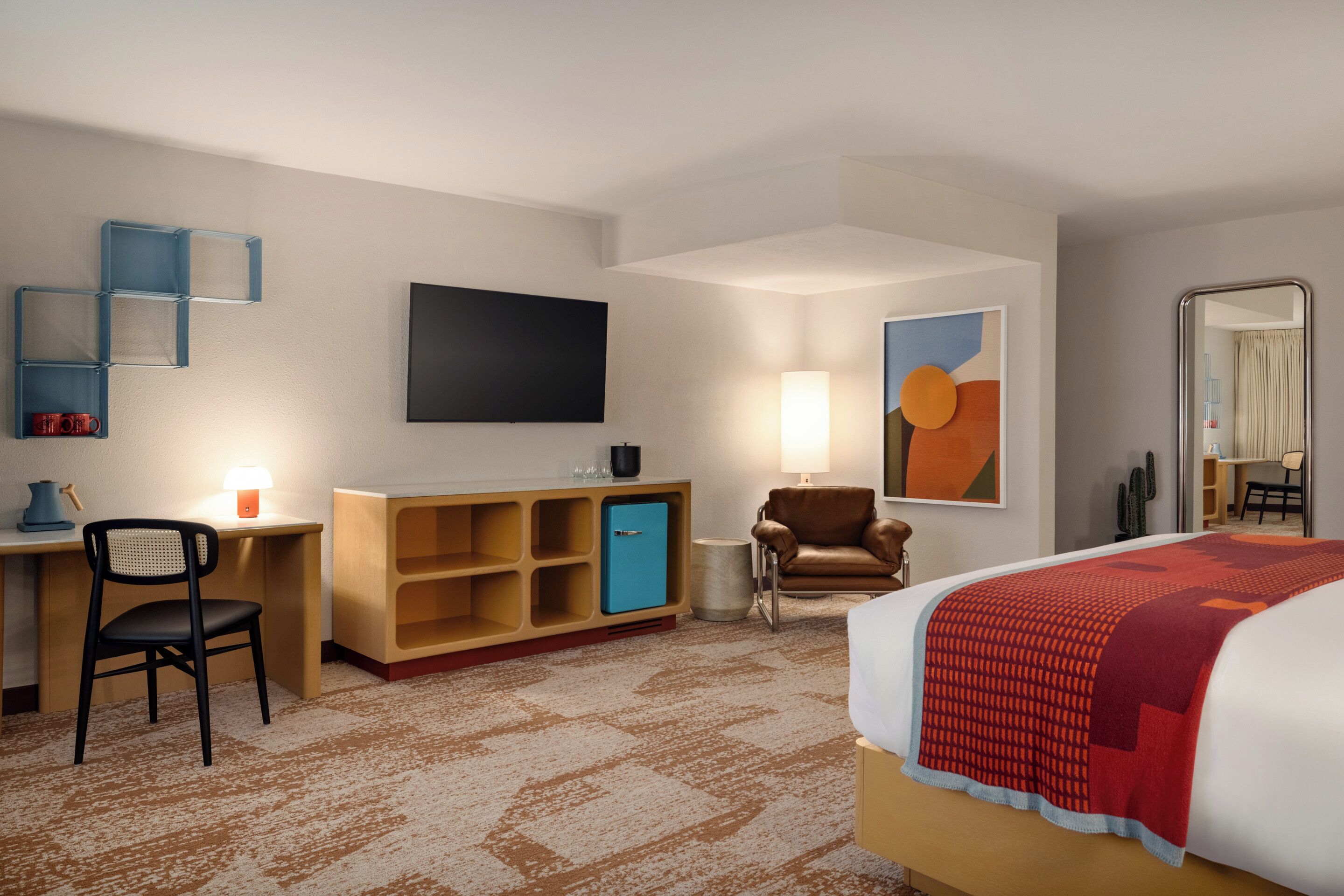 Room, 1 King Bed (Serenity) | Hypo-allergenic bedding, pillow-top beds, desk, laptop workspace