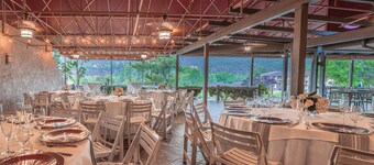 Poco Diablo Resort