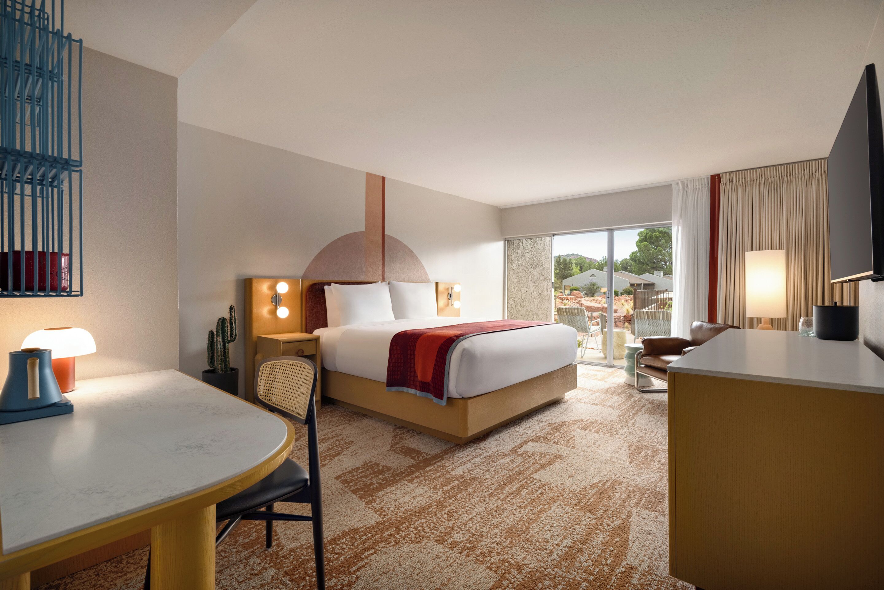 Room, 1 King Bed, Patio (Pool) | Hypo-allergenic bedding, pillow-top beds, desk, laptop workspace