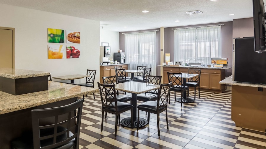 Quality Inn Warsaw near Rappahannock River