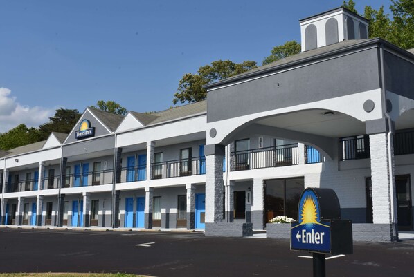 Exterior - Days Inn by Wyndham Reidsville (Reidsville)