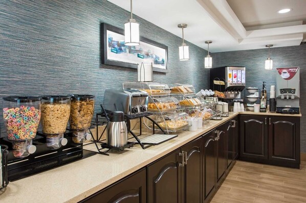 Free daily buffet breakfast 