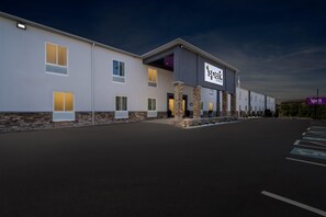 Exterior - Spark by Hilton Milford Boston (Milford)