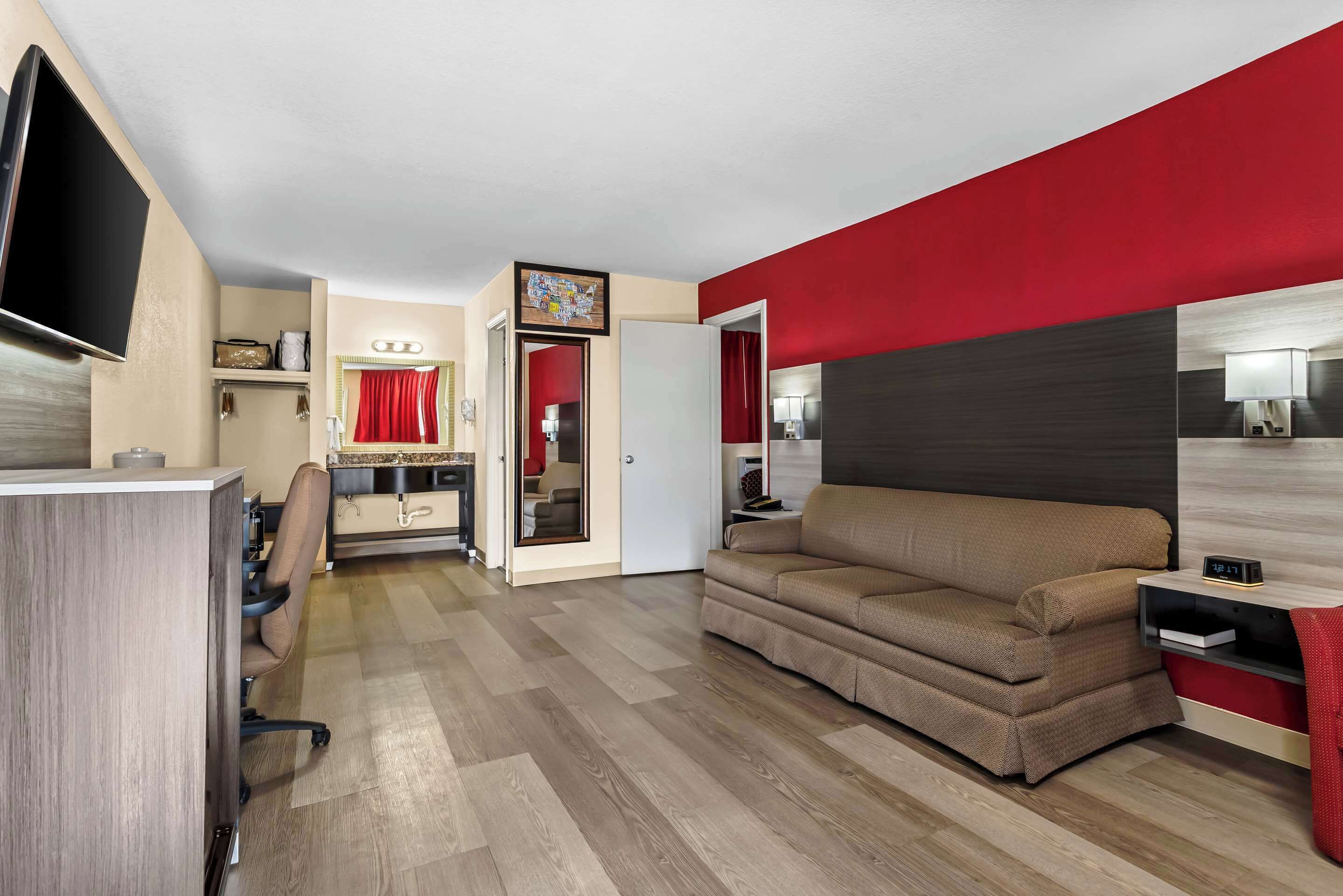 Suite, 1 King Bed with Sofa bed, Non Smoking | In-room safe, desk, iron/ironing board, free WiFi