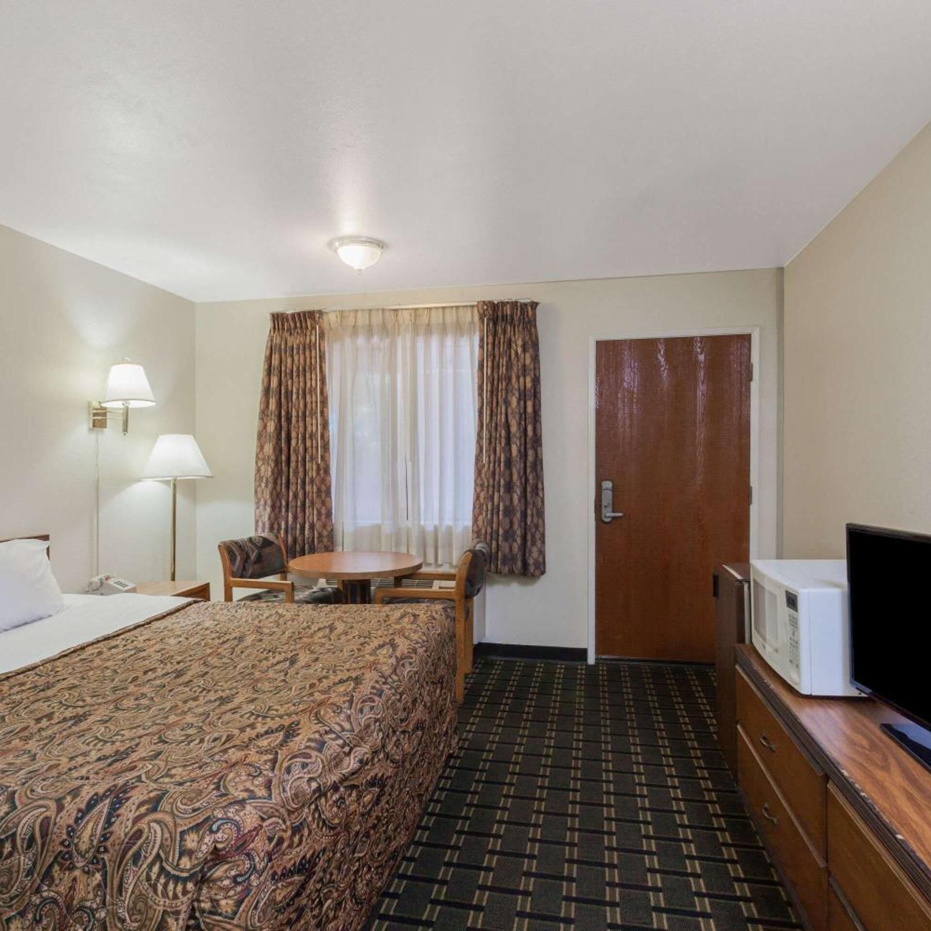Foto - Days Inn by Wyndham Anaheim West