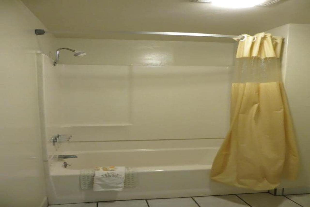 Foto - Days Inn by Wyndham Anaheim West