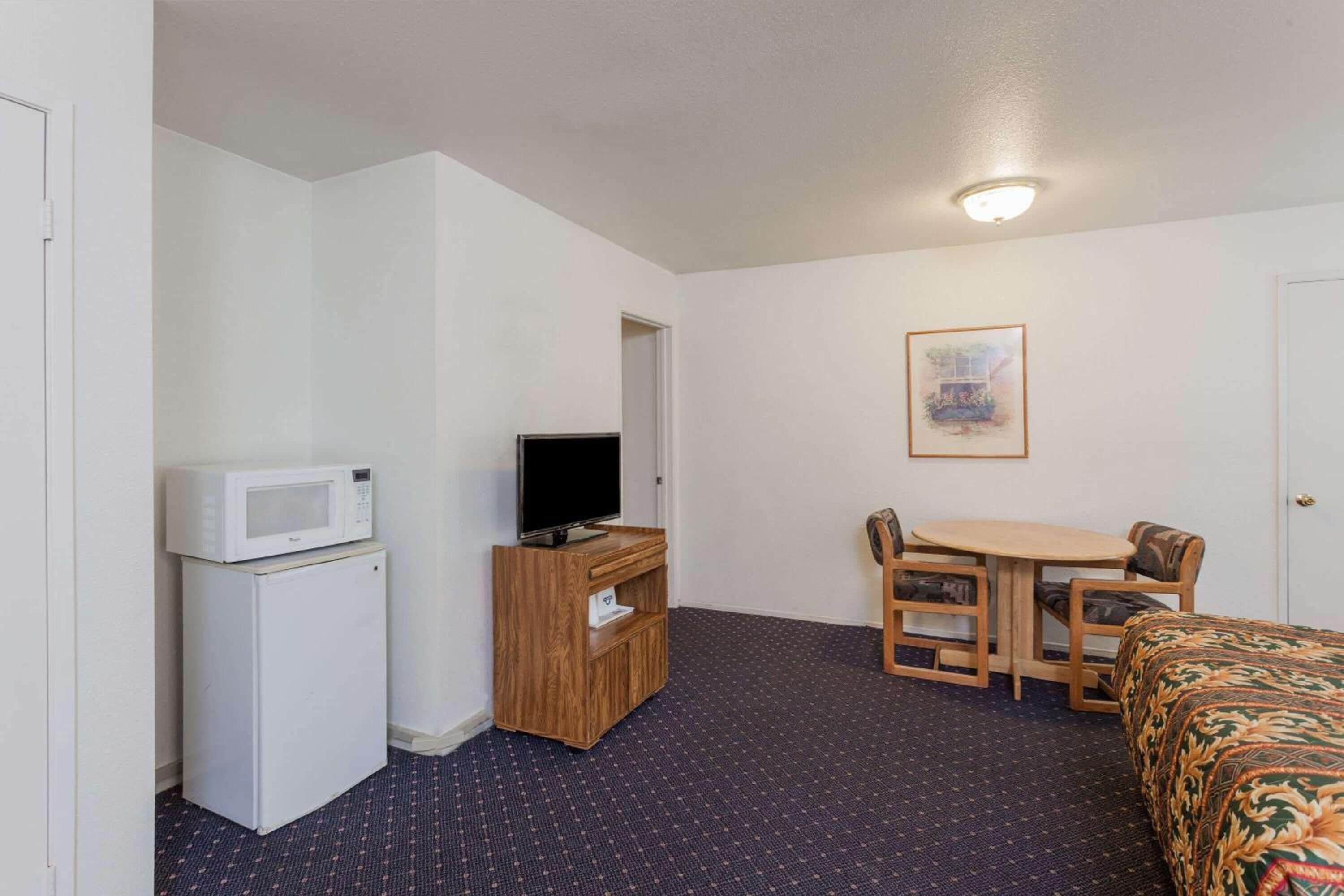 Foto - Days Inn by Wyndham Anaheim West