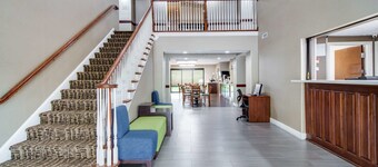 Quality Inn & Suites Canton, GA