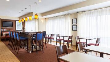 Free on-the-go breakfast