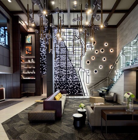 Hampton Inn Suites Chicago Downtown - Image 38