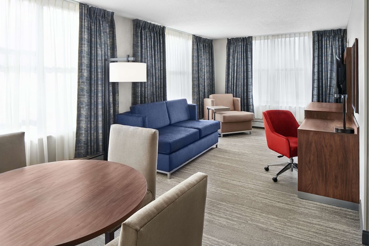 Ropa de cama hipoalergénica y caja fuerte