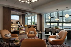 Breakfast, lunch and dinner served - Las Vegas Marriott (Las Vegas)