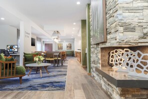 Lobby - Fairfield Inn & Suites Houston Humble (Humble)