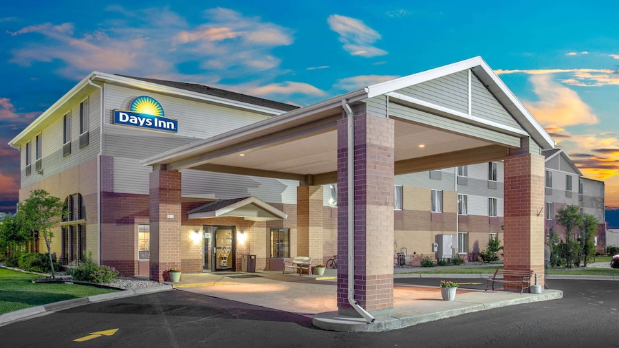 Days Inn by Wyndham Madison NE/Windsor