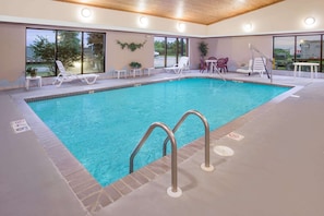 Piscine intérieure