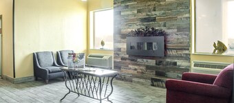 Super 8 by Wyndham Indianapolis South