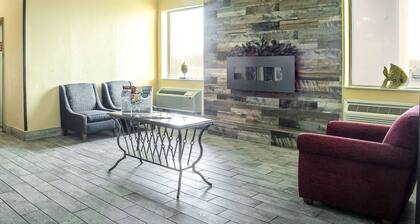 Super 8 by Wyndham Indianapolis South