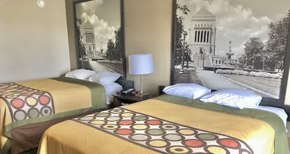 Super 8 by Wyndham Indianapolis South