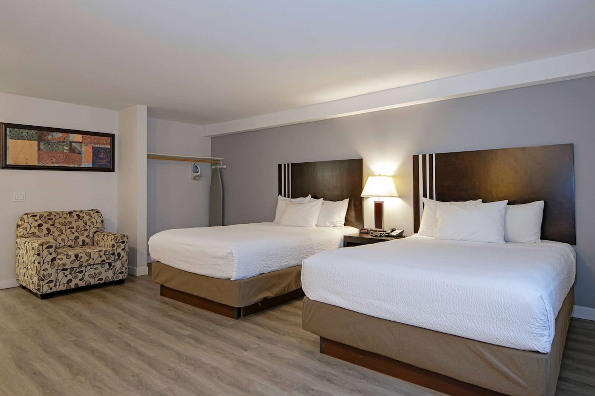 Room, 2 Queen Beds, Accessible, Kitchen (Non-Smoking) | Pillowtop beds, individually furnished, desk, soundproofing