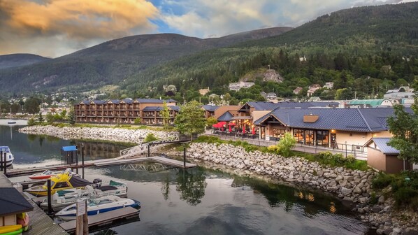 Exterior - Prestige Lakeside Resort, WorldHotels Elite (Nelson)