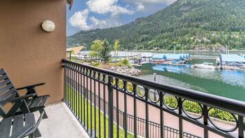 Standard Room, 1 King Bed, Non Smoking, Lake View (with Sofabed) | View from room