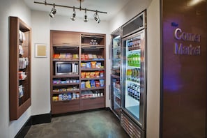 Snack bar