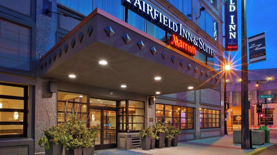 Fairfield Inn & Suites by Marriott Milwaukee Downtown