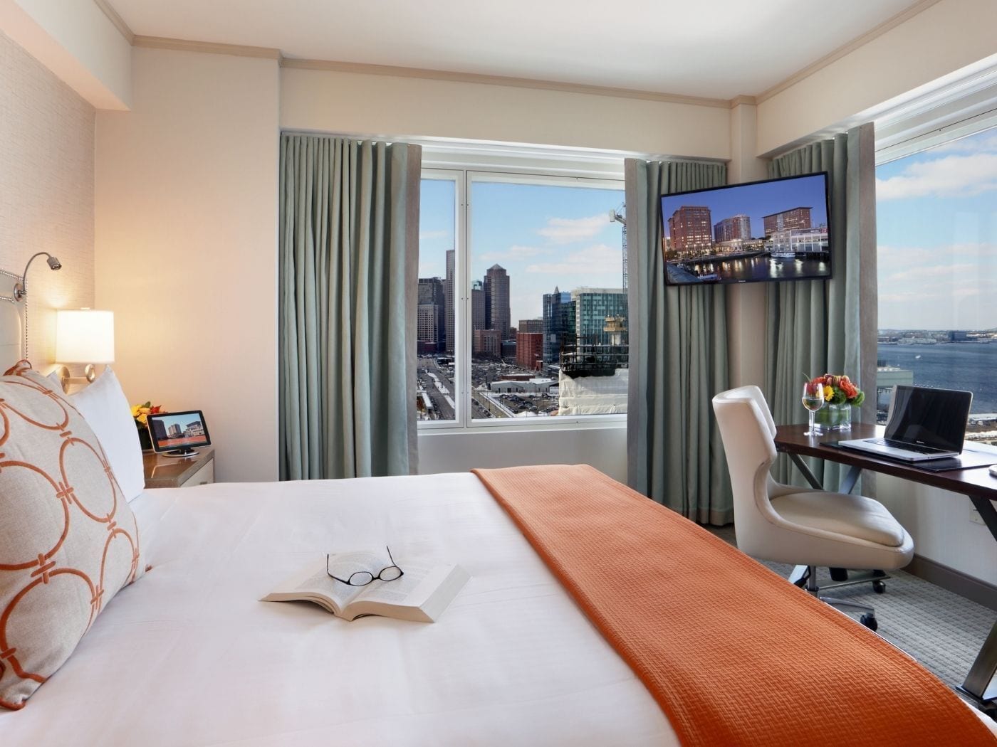 Suite, 1 King Bed, Harbor View | Hypo-allergenic bedding, pillowtop beds, in-room safe, desk