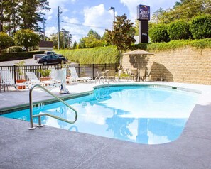 Seasonal outdoor pool