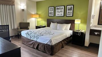 Premium bedding, in-room safe, desk, iron/ironing board