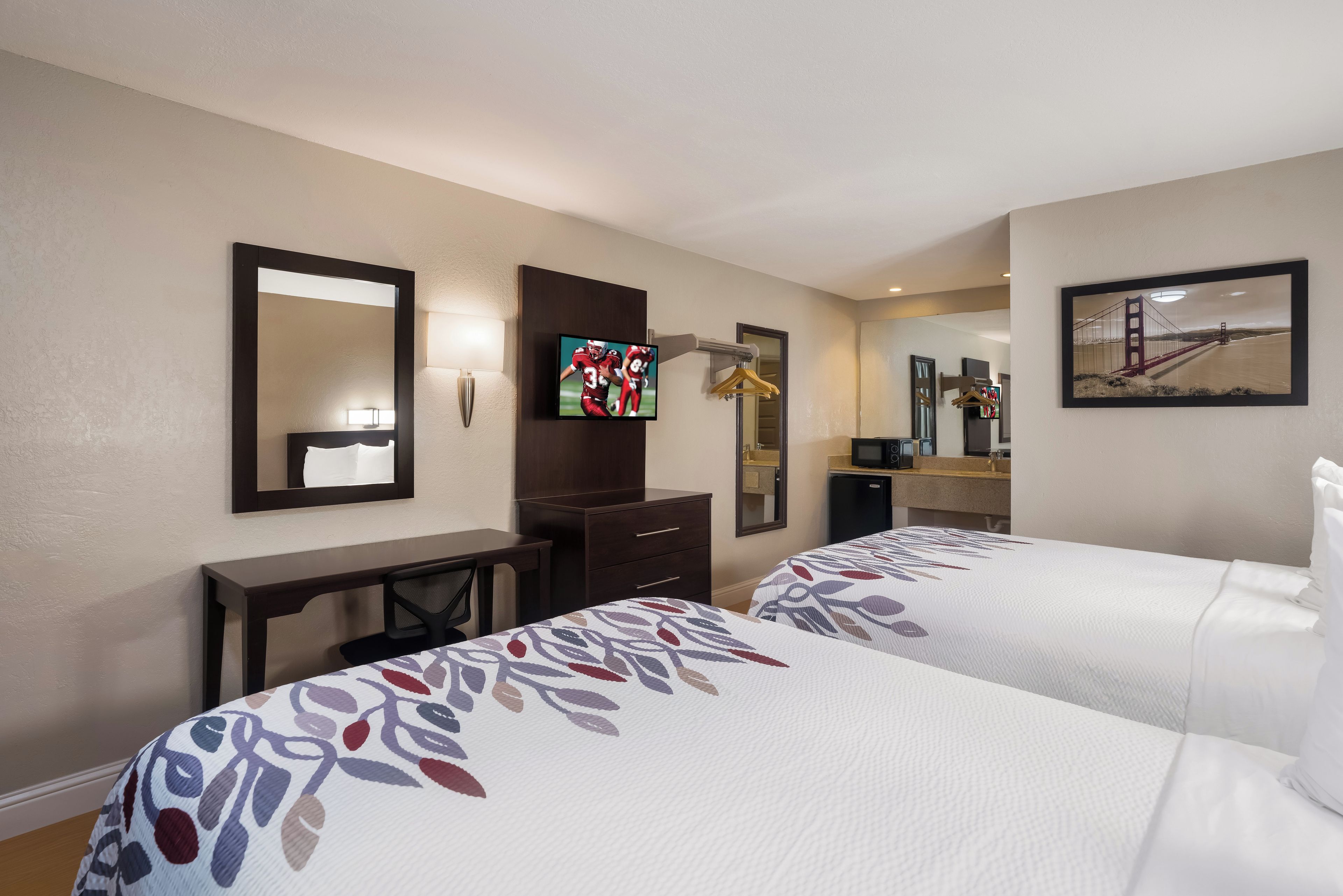 Photo - Red Roof Inn Stockton