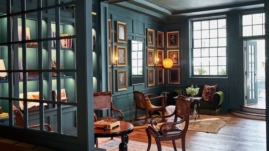 Vanderbilt, Auberge Collection