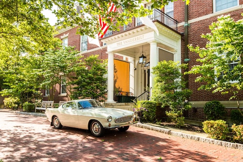 The Vanderbilt, Auberge Collection